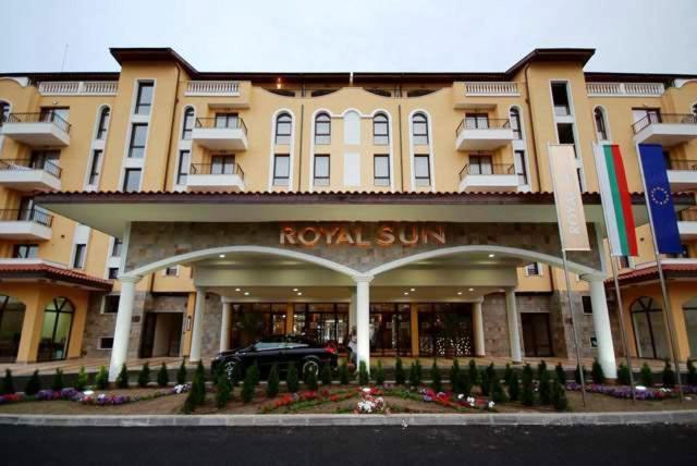 Royal Sun Holiday Apartments 써니비치 외부 사진